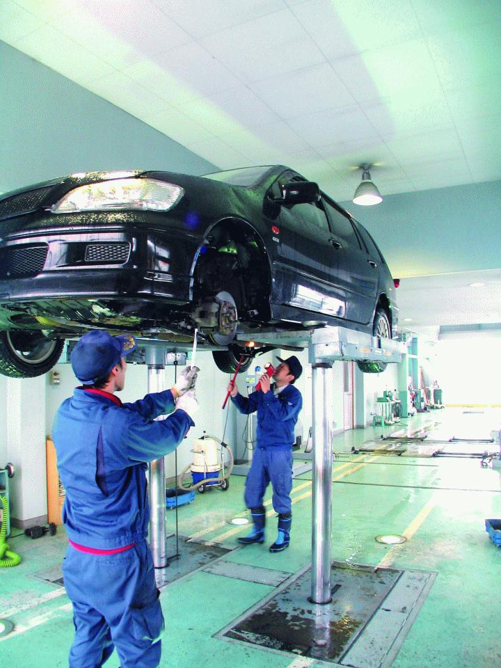 株 伊丹自動車 新潟県長岡市 新潟の中古車なら くるまる