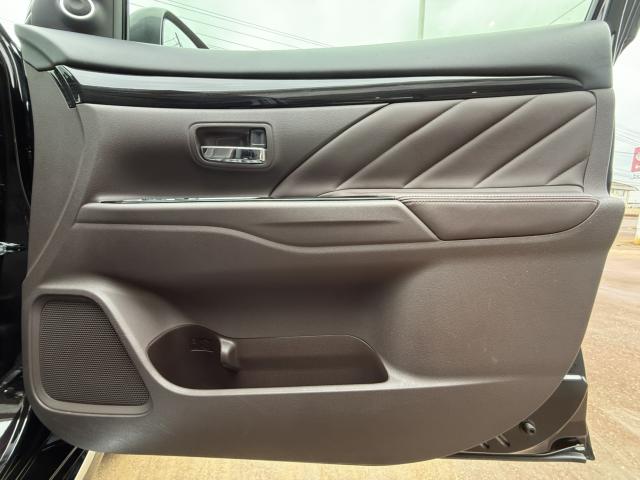 アウトランダーPHEV（新潟県長岡市）