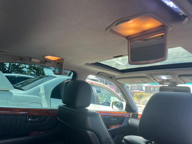 高価買取でお得に乗り換え♪シエルオートワークスはピンクの看板が目印☆高年式車、スポーツカー、セダン車も現金買取致します。他店では買い取りできない車もシエルなら買取OK♪