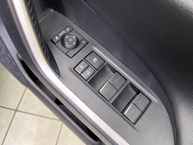 ＲＡＶ４（新潟県新潟市東区）