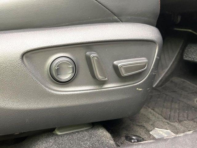 ＲＡＶ４（新潟県新潟市東区）