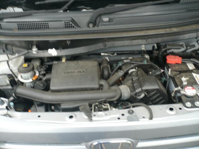 エンジンルーム