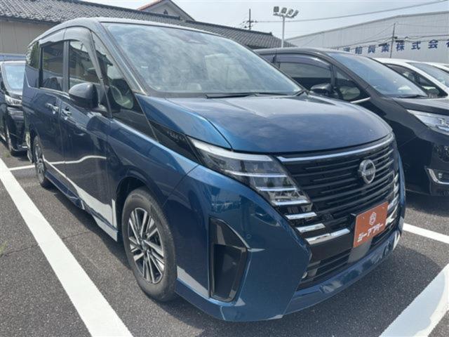 セレナ（新潟県新潟市東区）