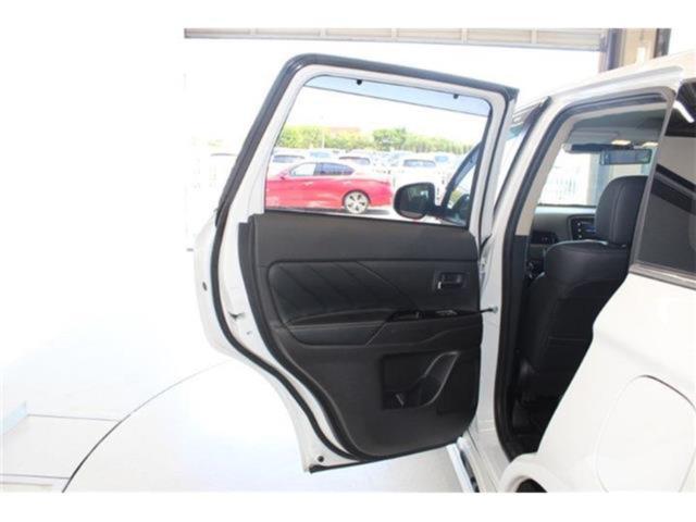 アウトランダーPHEV（新潟県新潟市東区）