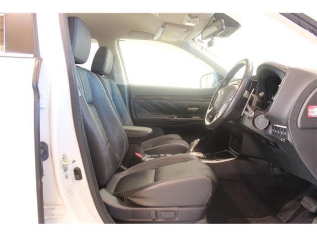 アウトランダーPHEV（新潟県新潟市東区）画像40
