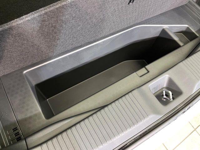 ヴェゼル（新潟県新潟市東区）