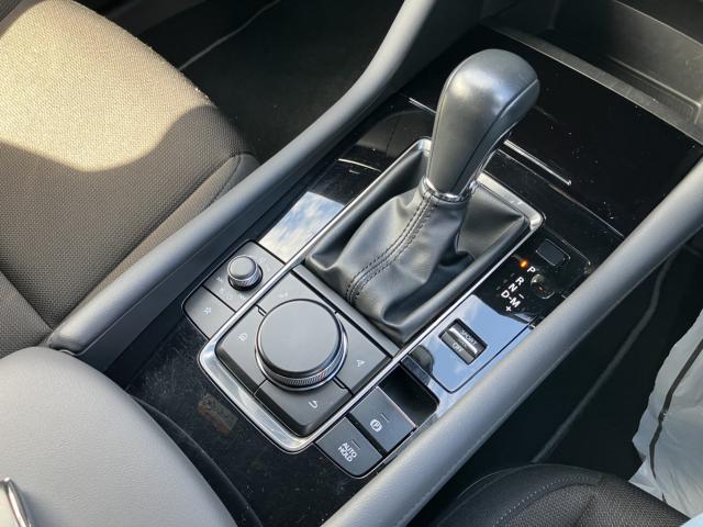 MAZDA3ファストバック（新潟県長岡市）