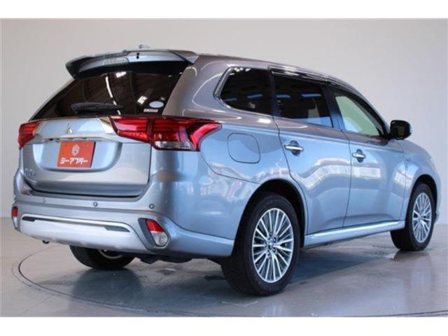 アウトランダーPHEV（新潟県新潟市東区）画像13