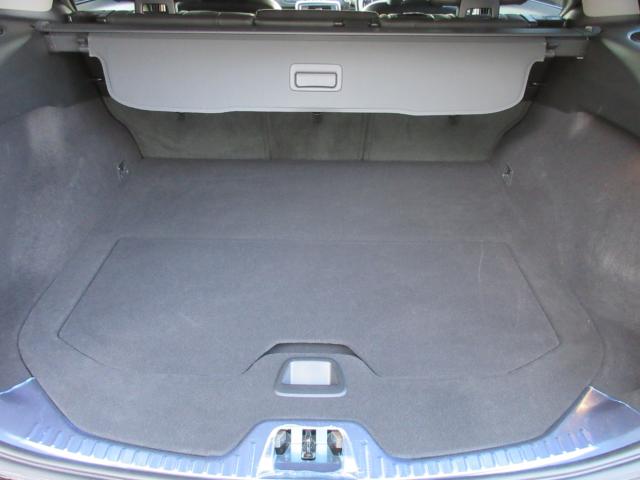 ボルボ V60（新潟県新潟市東区）