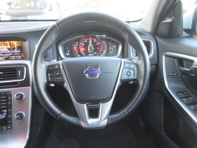 ボルボ V60（新潟県新潟市東区）