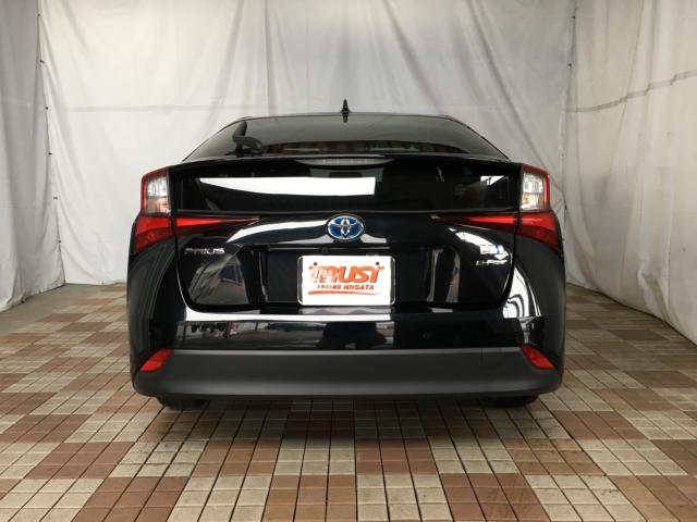 ☆　★　☆　★　　　買　い　取　り　車　ダ　イ　レ　ク　ト　販　売　　　☆　★　☆　★独自買い取りルートによる仕入れ車を販売！ＪＡＡＩ自動車査定士により厳しく車両をチェック！安心してお乗り頂けます