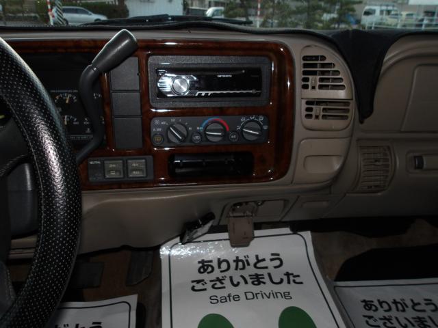 シボレー サバーバン(新潟県新潟市南区)