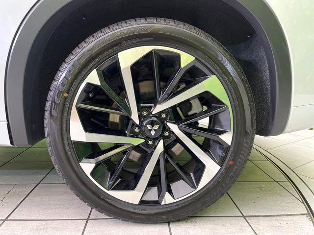アウトランダーPHEV(新潟県新潟市東区)