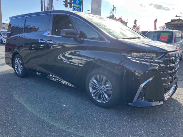 アルファード(新潟県新潟市中央区)