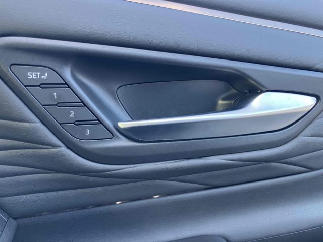 アルファード(新潟県新潟市中央区)