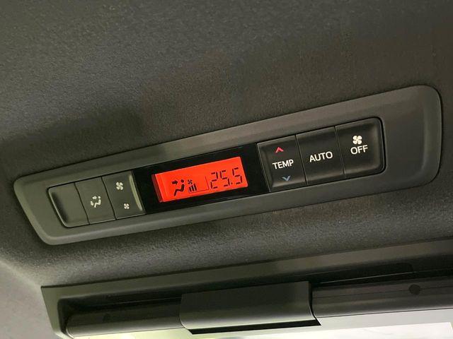 ヴォクシー（新潟県新潟市東区）画像49