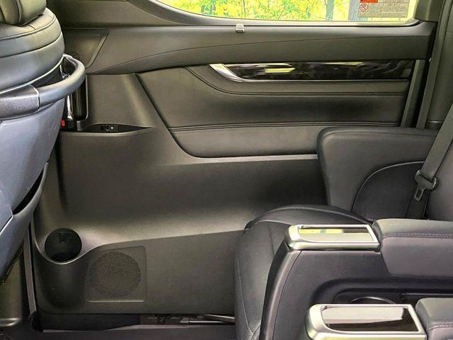 ヴェルファイア(新潟県新潟市東区)