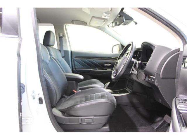 アウトランダーPHEV（新潟県新潟市東区）画像35