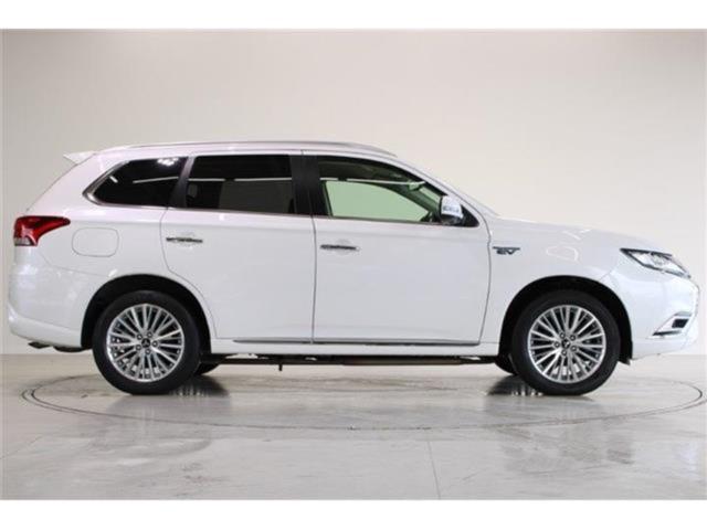 アウトランダーPHEV（新潟県新潟市東区）画像14