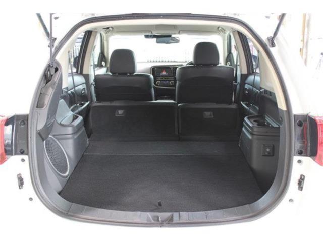 アウトランダーPHEV（新潟県新潟市東区）画像31