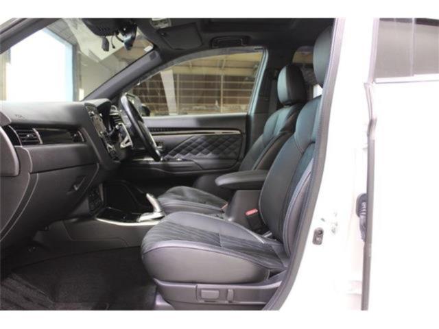 アウトランダーPHEV（新潟県新潟市東区）画像41