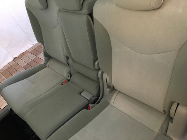 プリウスα(新潟県新潟市西区)