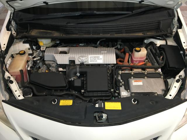 プリウスα(新潟県新潟市西区)