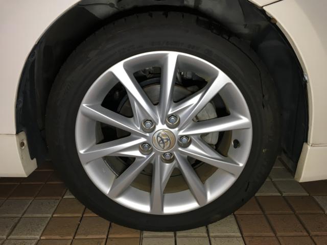 プリウスα(新潟県新潟市西区)