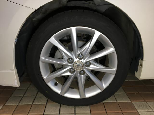 プリウスα(新潟県新潟市西区)