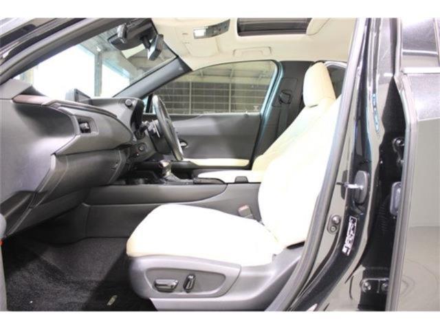 レクサスUX(新潟県新潟市東区)