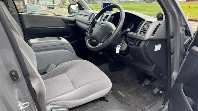 ハイエースバン(新潟県長岡市)