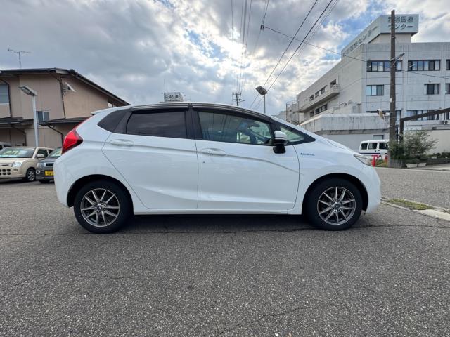 フィットハイブリッド（新潟県新潟市西区）画像7