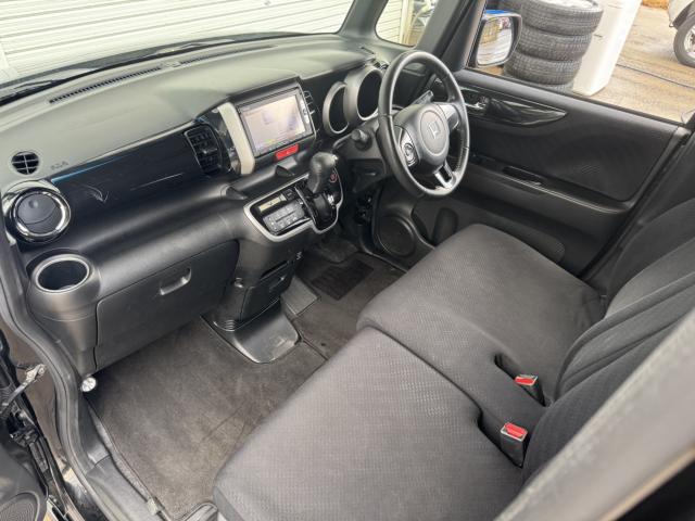 N_BOXカスタム(新潟県新潟市西区)