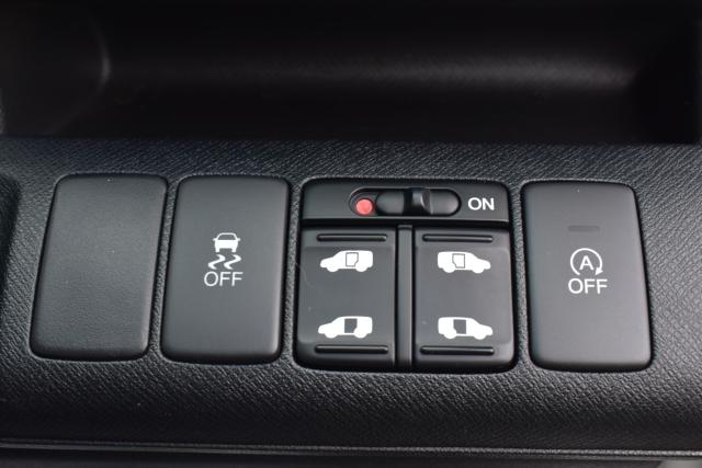 ステップワゴンスパーダ（新潟県新潟市西区）