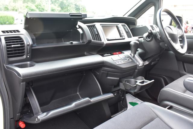 ステップワゴンスパーダ（新潟県新潟市西区）