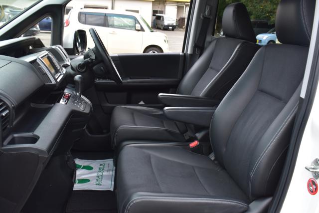 ステップワゴンスパーダ（新潟県新潟市西区）