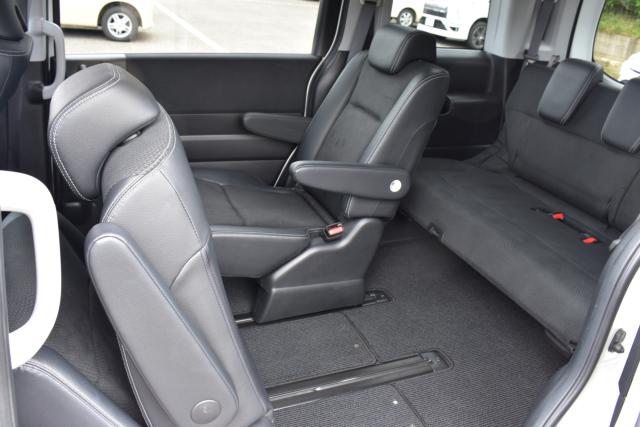 ステップワゴンスパーダ（新潟県新潟市西区）