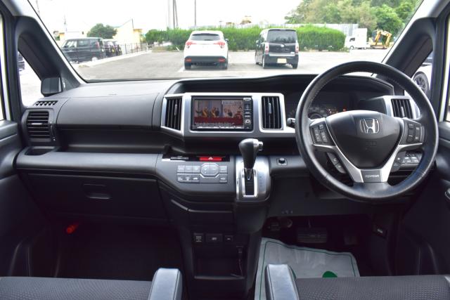 ステップワゴンスパーダ（新潟県新潟市西区）