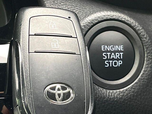 ヤリスクロス(新潟県新潟市東区)