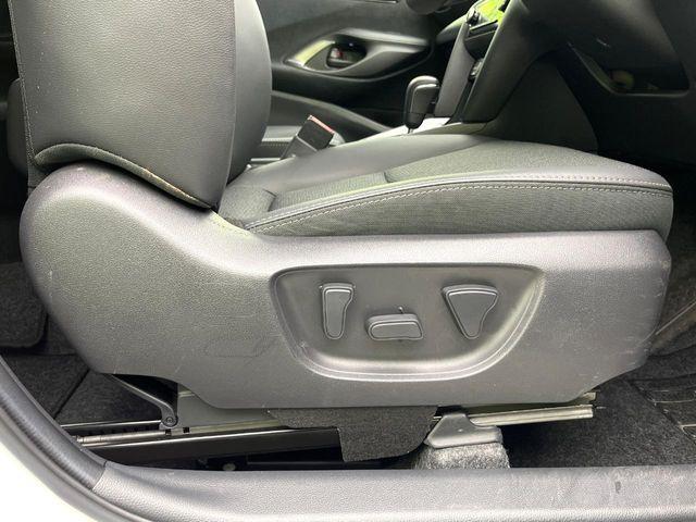 ヤリスクロス(新潟県新潟市東区)