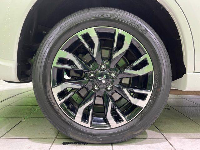 アウトランダーPHEV(新潟県長岡市)