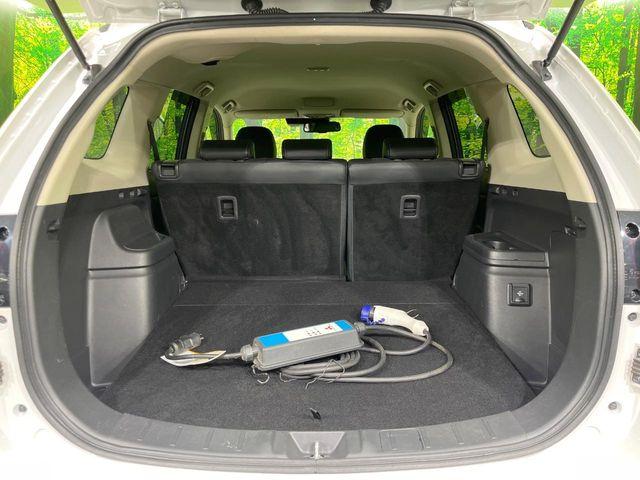 アウトランダーPHEV(新潟県長岡市)