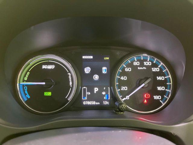 アウトランダーPHEV(新潟県長岡市)