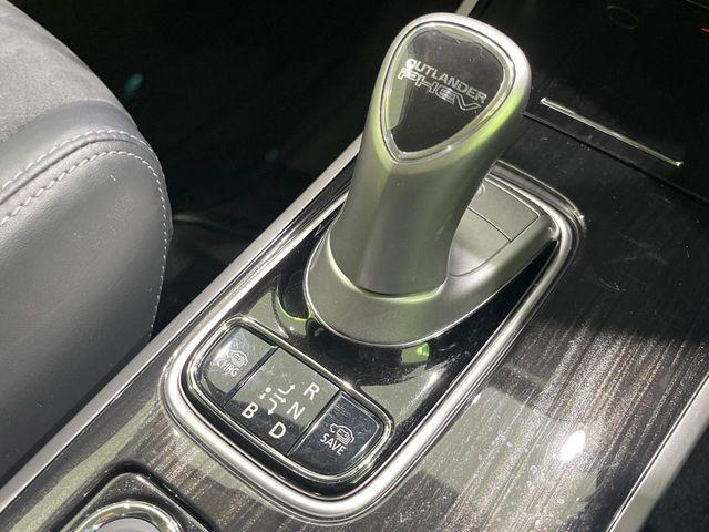 アウトランダーPHEV(新潟県長岡市)