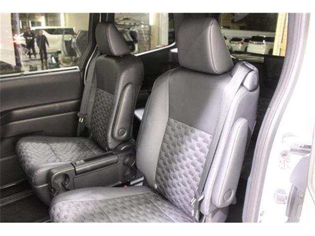 ヴォクシー（新潟県新潟市東区）画像42