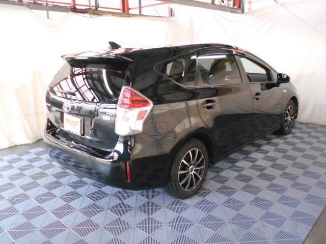 プリウスα(新潟県新潟市南区)