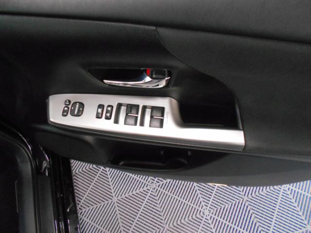 プリウスα(新潟県新潟市南区)