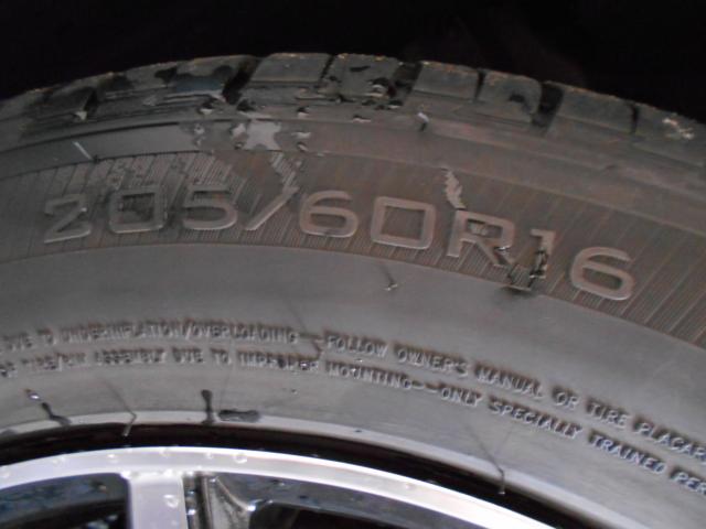 プリウスα(新潟県新潟市南区)