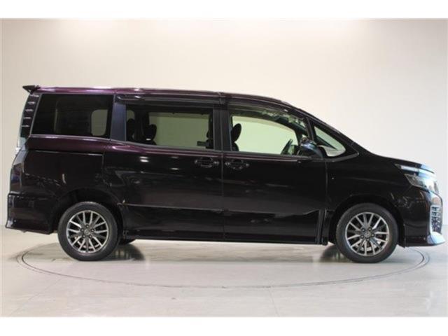 ヴォクシー(新潟県新潟市東区)