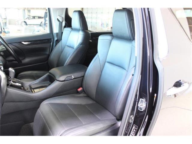 ヴェルファイア(新潟県新潟市東区)